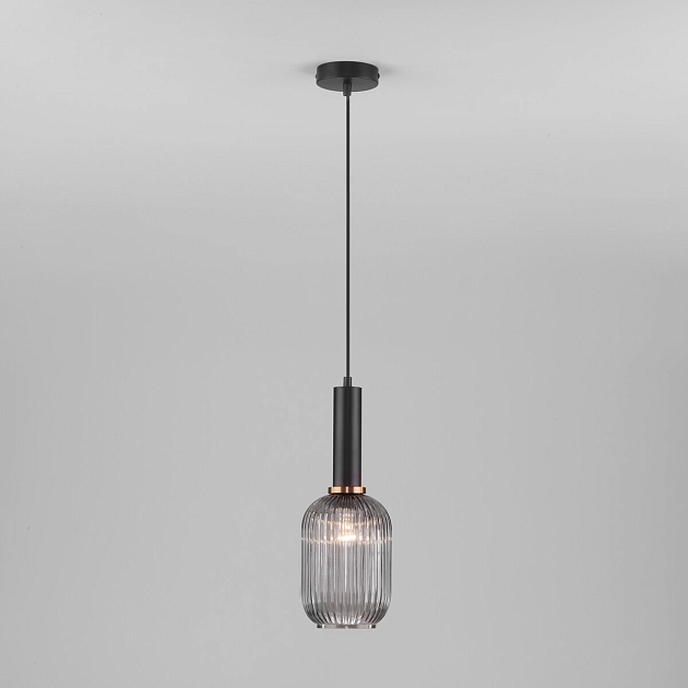 Подвесной светильник Eurosvet 50181/1 дымчатый изображение 3 Подвесной светильник Eurosvet 50181/1 дымчатый Фото № 3