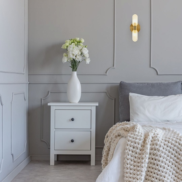 Бра Moderli Brass V11018-2W Фото № 3