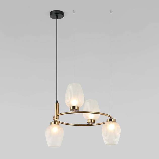 Подвесная люстра Eurosvet Alva 30183/4 латунь изображение 1 Подвесная люстра Eurosvet Alva 30183/4 латунь Фото № 1