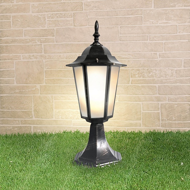 Уличный светильник Elektrostandard 1004S черное золото a035743 изображение 1 Уличный светильник Elektrostandard 1004S черное золото a035743 Фото № 1