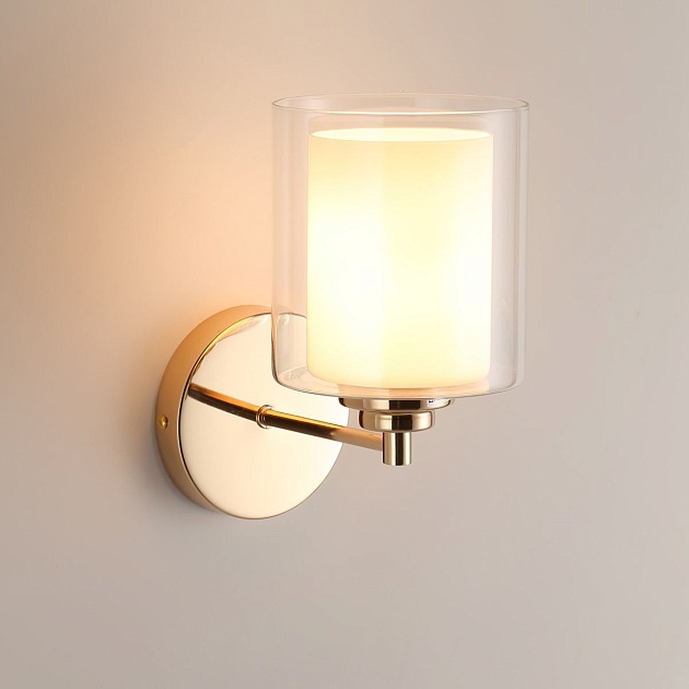 Бра Moderli Maximilian V2520-1W изображение 2 Бра Moderli Maximilian V2520-1W Фото № 2