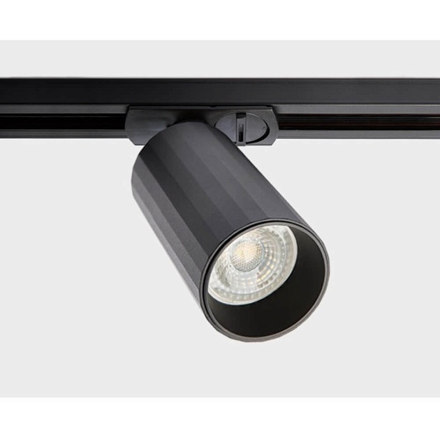 Трековый светильник Italline IT08-8010 black изображение 1 Трековый светильник Italline IT08-8010 black Фото № 1