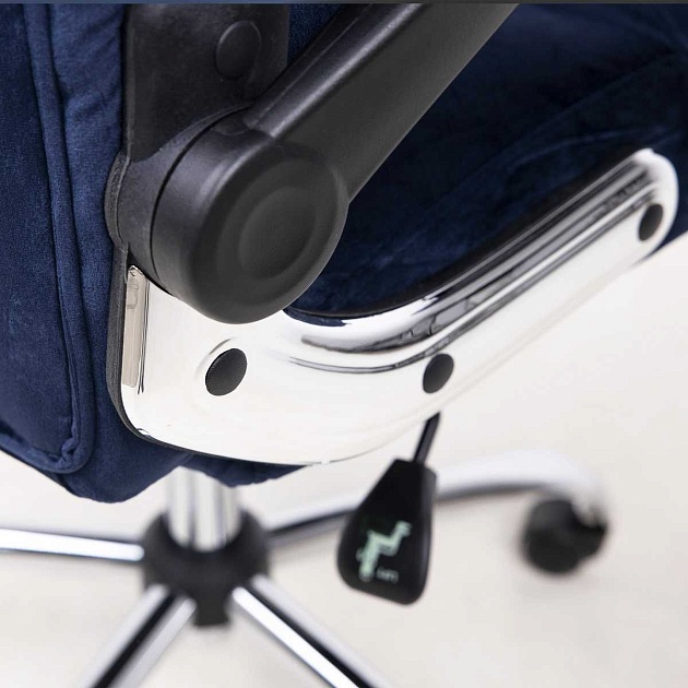 Кресло руководителя AksHome Caesar темно-синий, велюр 86366 изображение 4 Кресло руководителя AksHome Caesar темно-синий, велюр 86366 Фото № 4