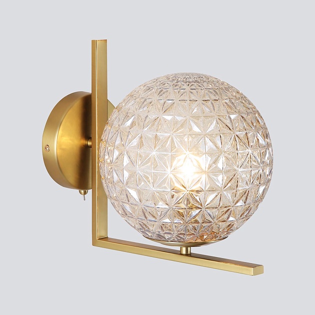 Бра Eurosvet Shape 70131/1 латунь изображение 1 Бра Eurosvet Shape 70131/1 латунь Фото № 1