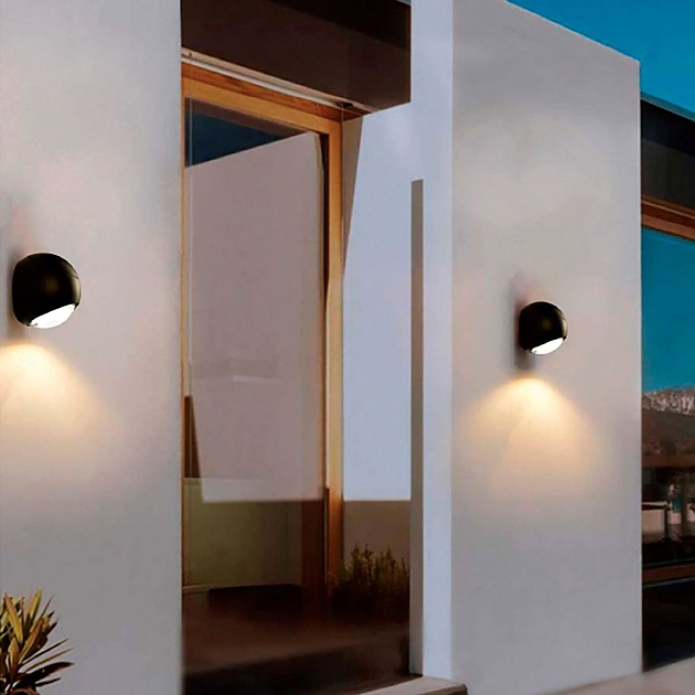 Уличный настенный светодиодный светильник Favourite Linse 4391-1W Фото № 4