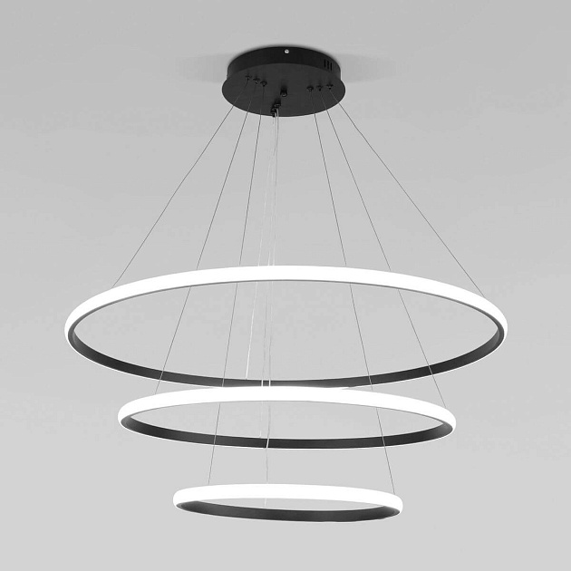 Подвесной светодиодный светильник Eurosvet Collars 90264/3 черный изображение 1 Подвесной светодиодный светильник Eurosvet Collars 90264/3 черный Фото № 1