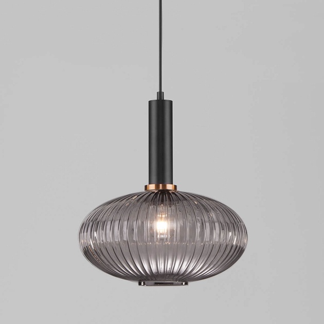 Подвесной светильник Eurosvet 50183/1 дымчатый изображение 1 Подвесной светильник Eurosvet 50183/1 дымчатый Фото № 1