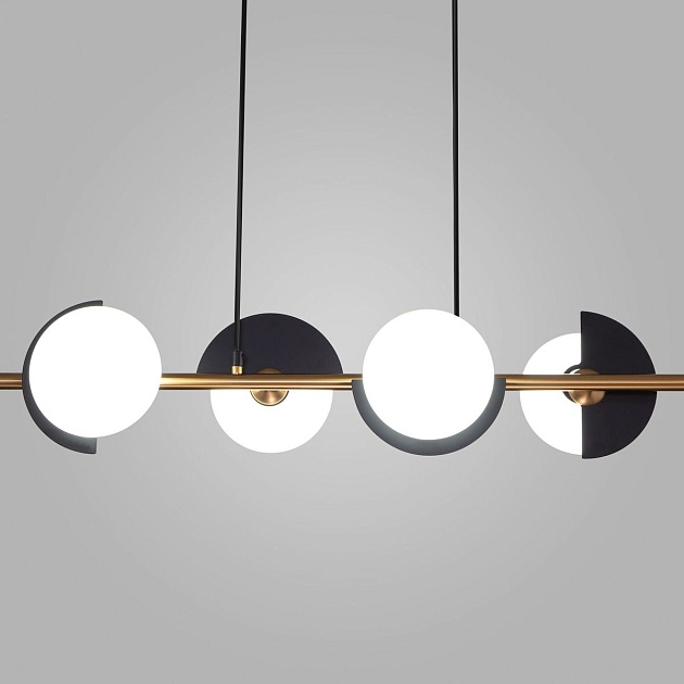 Подвесная люстра Eurosvet Moity 70149/4 черный/латунь изображение 4 Подвесная люстра Eurosvet Moity 70149/4 черный/латунь Фото № 4