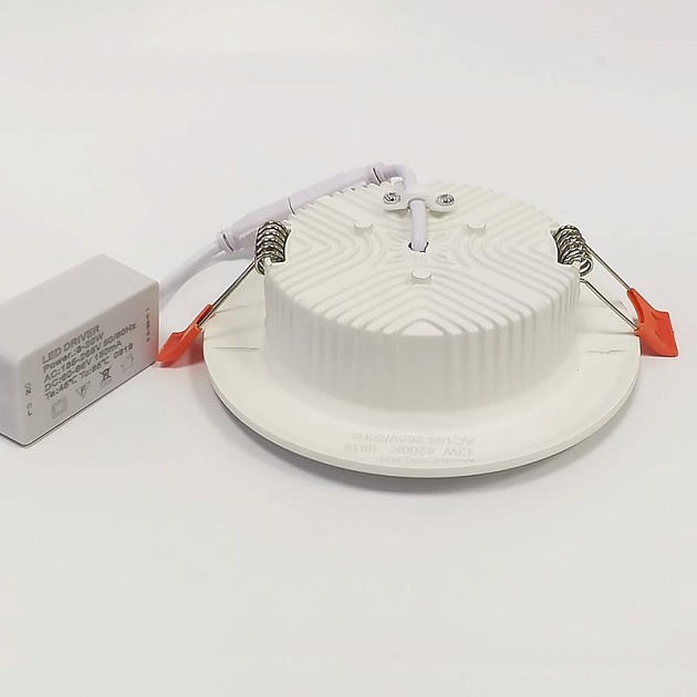 Встраиваемый светодиодный светильник EKS Salar UTT00004395 изображение 2 Встраиваемый светодиодный светильник EKS Salar UTT00004395 Фото № 2