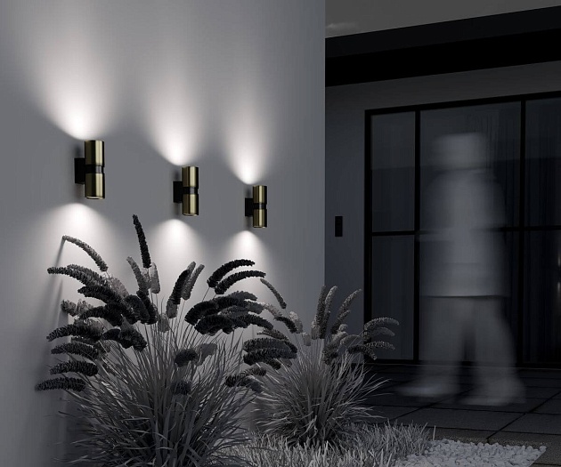 Уличный настенный светильник Maytoni Bowery O582WL-02BS изображение 3 Уличный настенный светильник Maytoni Bowery O582WL-02BS Фото № 3