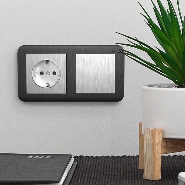 Розетка с заземлением Werkel cеребряный рифленый W1171009 4690389159701 изображение 6 Розетка с заземлением Werkel cеребряный рифленый W1171009 4690389159701 Фото № 6