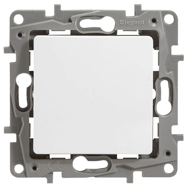Переключатель одноклавишный Legrand Etika 10A 250V белый 672205 изображение 1 Переключатель одноклавишный Legrand Etika 10A 250V белый 672205 Фото № 1