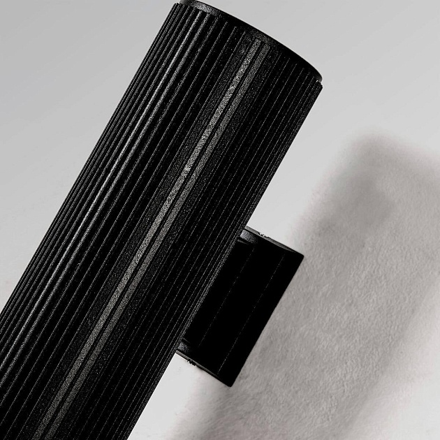 Уличный настенный светильник Favourite Pola 4513-2W Фото № 3