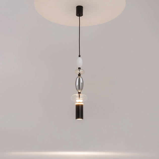 Подвесной светильник Maytoni Monochrome MOD071PL-L8B3K2 изображение 3 Подвесной светильник Maytoni Monochrome MOD071PL-L8B3K2 Фото № 3