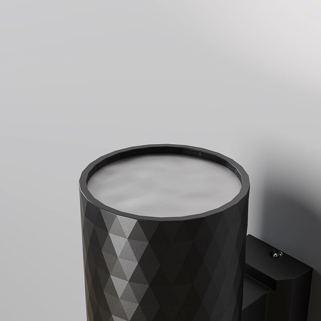 Уличный настенный светильник Maytoni Bowery O583WL-01B изображение 4 Уличный настенный светильник Maytoni Bowery O583WL-01B Фото № 4