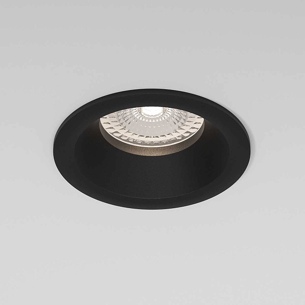 Встраиваемый светильник Elektrostandard 25058/01 a067713 изображение 1 Встраиваемый светильник Elektrostandard 25058/01 a067713 Фото № 1