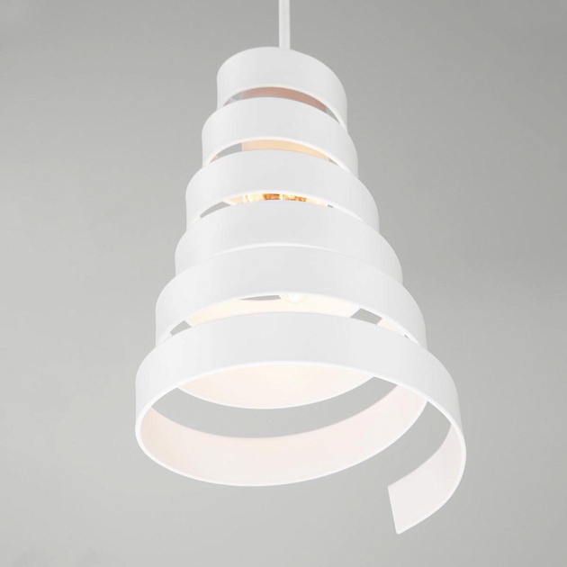 Подвесной светильник Eurosvet Storm 50058/1 белый изображение 4 Подвесной светильник Eurosvet Storm 50058/1 белый Фото № 4