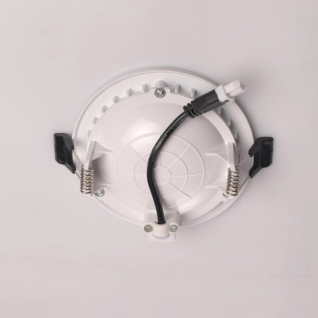 Встраиваемый светодиодный светильник De Markt Стаут 6 702011701 Фото № 3