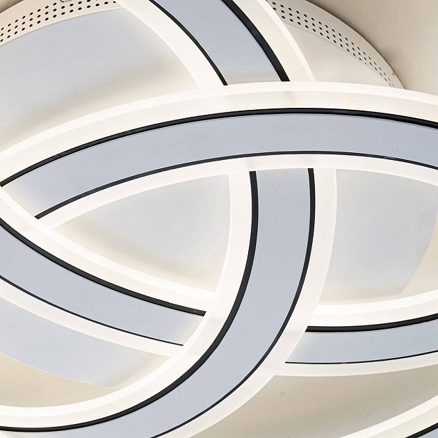 Потолочный светодиодный светильник Escada Quant 10243/3LED изображение 4 Потолочный светодиодный светильник Escada Quant 10243/3LED Фото № 4