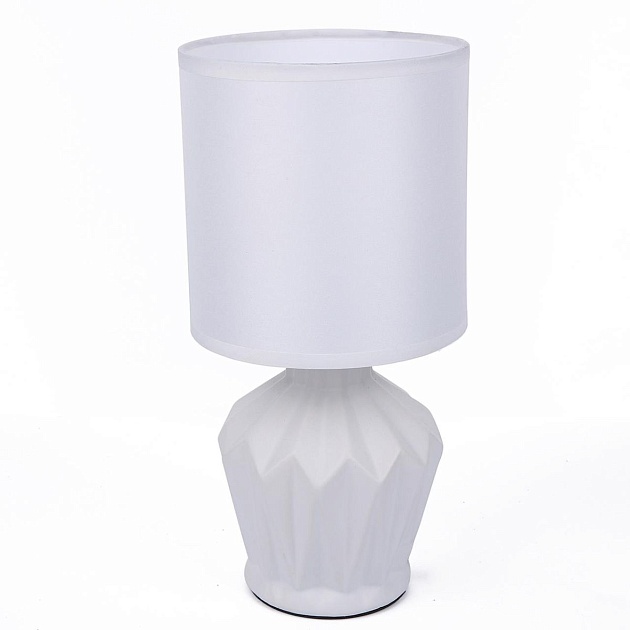 Настольная лампа Lumion Moderni Origamia 8226/1T изображение 1 Настольная лампа Lumion Moderni Origamia 8226/1T Фото № 1