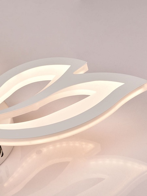 Потолочная светодиодная люстра Natali Kovaltseva LED LAMPS 81426 изображение 4 Потолочная светодиодная люстра Natali Kovaltseva LED LAMPS 81426 Фото № 4