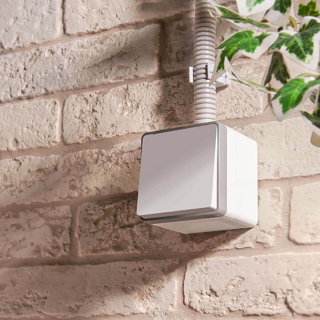 Выключатель одноклавишный влагозащищенный Werkel Gallant белый W5010201 4690389163920 Фото № 2