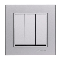 Выключатель Makel 3-кл. СП Karea 10А IP20 сереб. 56065091