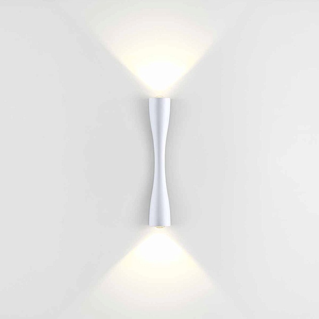 Настенный светодиодный светильник Odeon Light Hightech Anika 4290/10WL Фото № 2