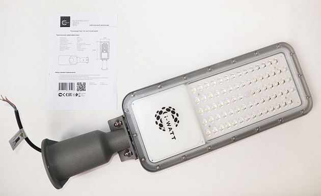 Уличный светодиодный консольный светильник i-Watt i-15106 Фото № 9