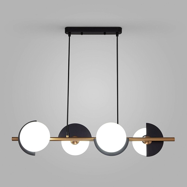 Подвесная люстра Eurosvet Moity 70149/4 черный/латунь изображение 1 Подвесная люстра Eurosvet Moity 70149/4 черный/латунь Фото № 1