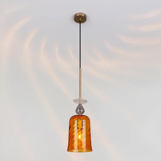 Подвесной светильник Eurosvet Dream 50194/1 янтарный изображение 3 Подвесной светильник Eurosvet Dream 50194/1 янтарный Фото № 3