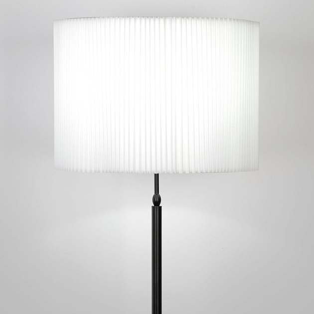 Торшер Eurosvet Notturno 01163/1 черный Фото № 4