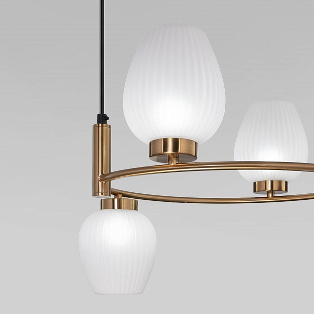 Подвесная люстра Eurosvet Alva 30183/4 латунь изображение 3 Подвесная люстра Eurosvet Alva 30183/4 латунь Фото № 3