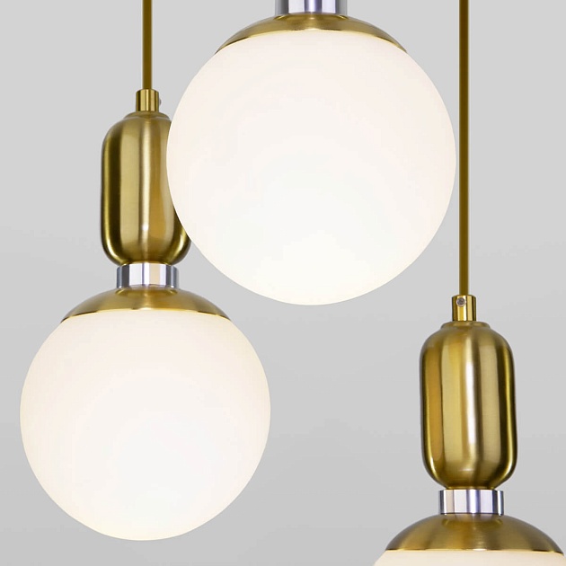 Подвесной светильник Eurosvet 50151/3 латунь изображение 3 Подвесной светильник Eurosvet 50151/3 латунь Фото № 3