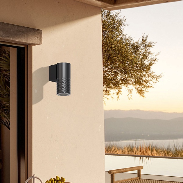 Уличный настенный светильник Favourite Bonum 4659-1W Фото № 5