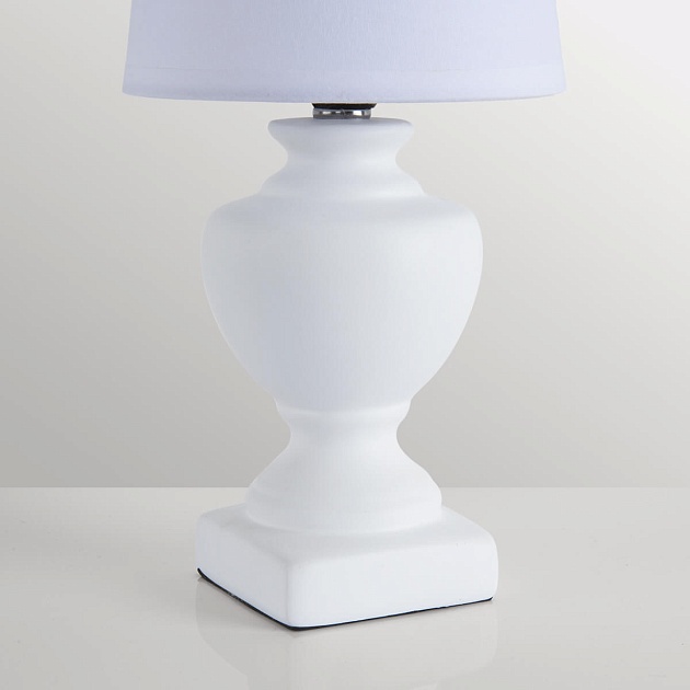 Настольная лампа Lumion Classi Bianka 8163/1T Фото № 4