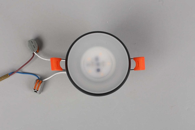 Встраиваемый потолочный светильник Omnilux Genova OML-102819-01 Фото № 2