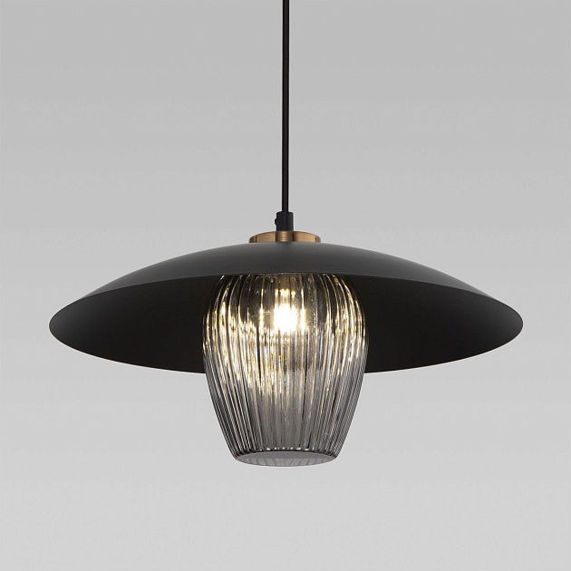 Подвесной светильник Eurosvet Kamari 50259/1 черный/дымчатый изображение 2 Подвесной светильник Eurosvet Kamari 50259/1 черный/дымчатый Фото № 2