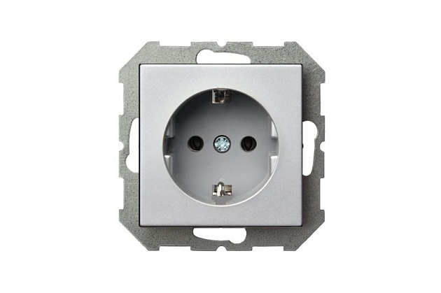 Розетка 2P+E Liregus Epsilon серебро 28-176 Фото № 2