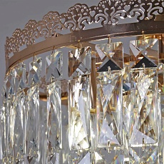 Люстра Reluce 90329-0.3-08 FGD 3