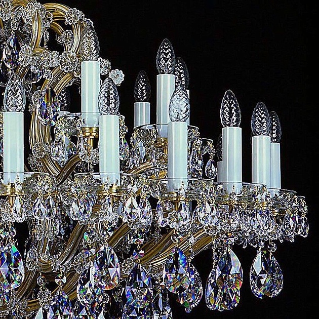 Подвесная люстра Artglass Maria Terezia 37 Vachtle CE изображение 2 Подвесная люстра Artglass Maria Terezia 37 Vachtle CE Фото № 2